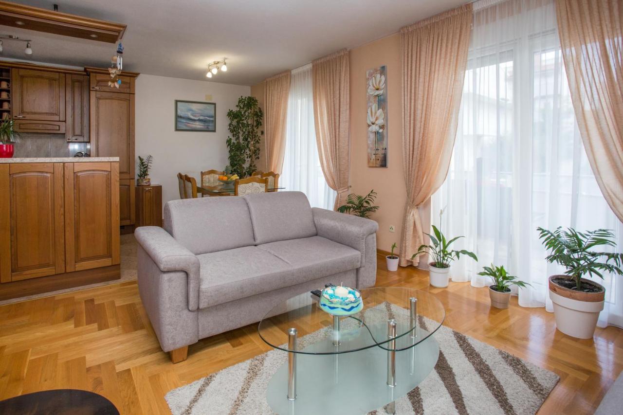 Apartment Magdalena Stobrec
